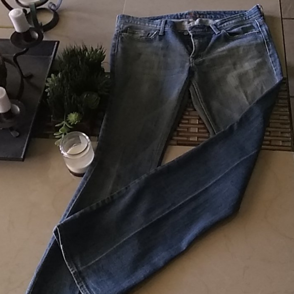 Seven blue jeans